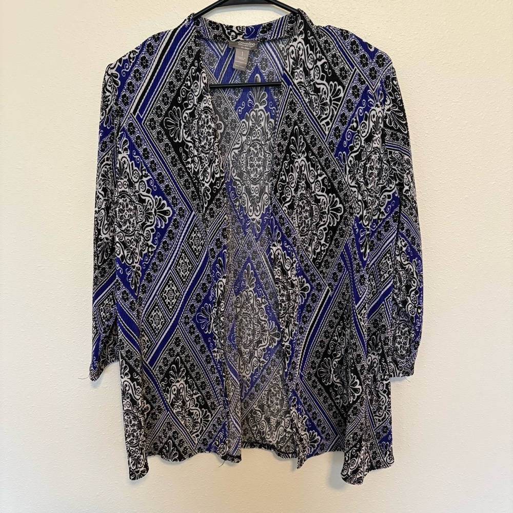 Chicos Size 1 Kimono